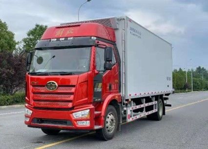 7 Litres Small Diesel Refrigerated Delivery Trucks Van 10Ton